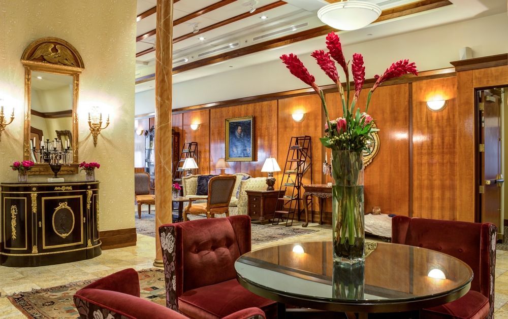 Hotel โพรวิเดนซ์ ภายนอก รูปภาพ